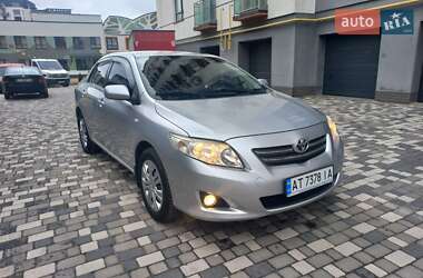 Седан Toyota Corolla 2008 в Ивано-Франковске