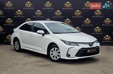 Седан Toyota Corolla 2021 в Києві