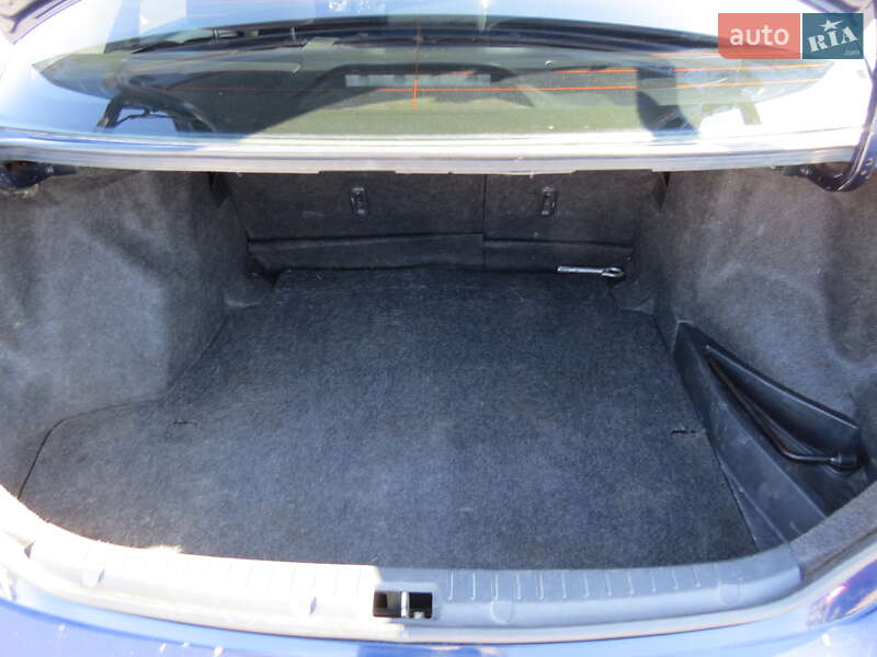 Седан Toyota Corolla 2008 в Кропивницком