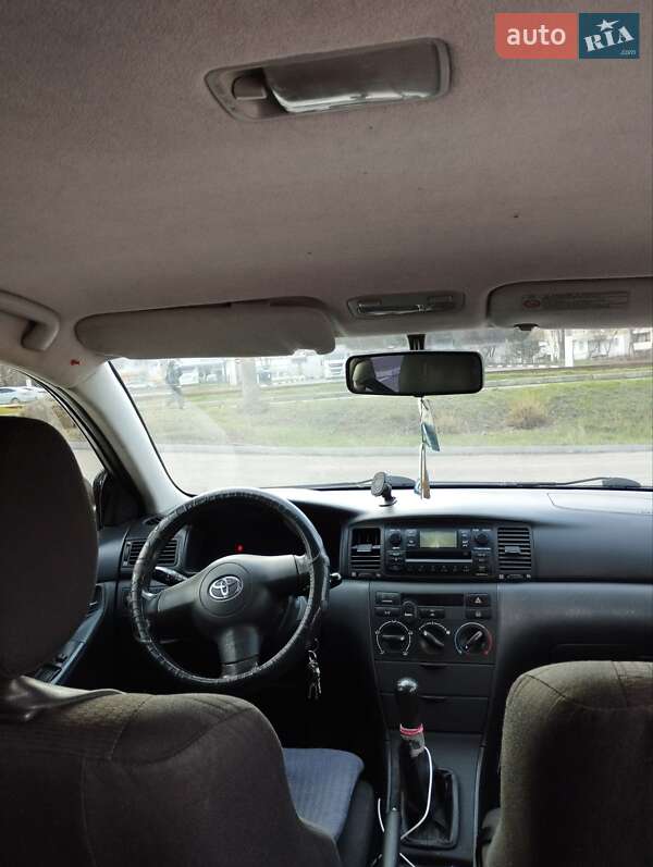 Toyota Corolla 2005