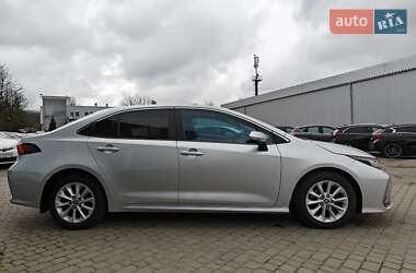 Седан Toyota Corolla 2020 в 