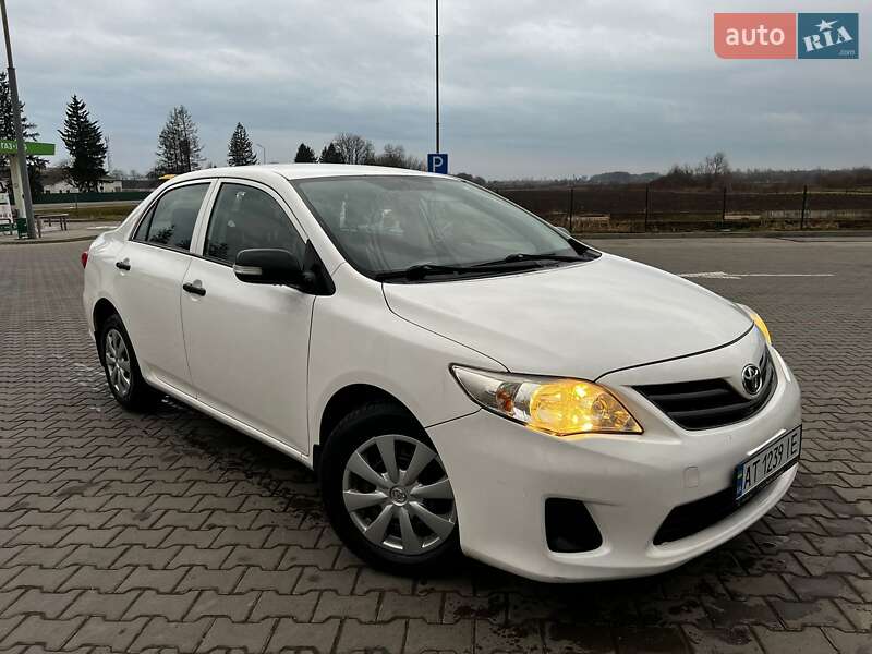 Седан Toyota Corolla 2010 в Коломые фото 12 Седан Toyota Corolla 2010 в Коломые