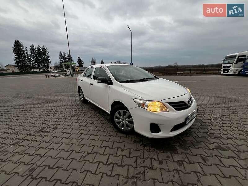 Седан Toyota Corolla 2010 в Коломые фото 18 Седан Toyota Corolla 2010 в Коломые