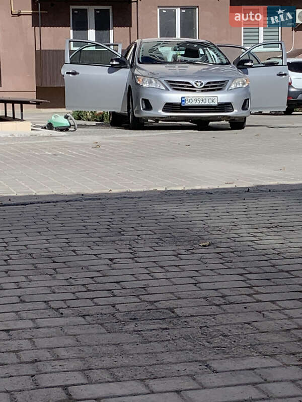 Седан Toyota Corolla 2011 в Борщеве фото 8 Седан Toyota Corolla 2011 в Борщеве