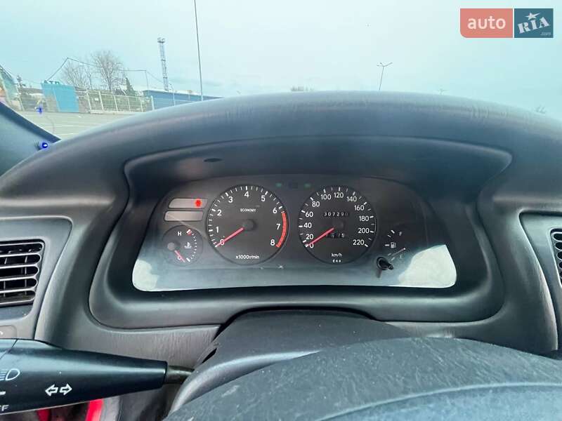 Хэтчбек Toyota Corolla 1994 в Днепре