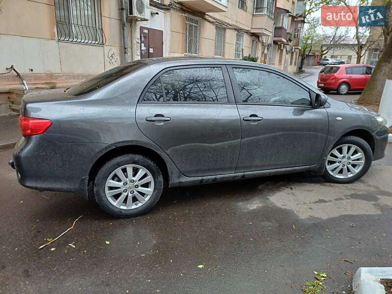 Седан Toyota Corolla 2007 в Одесі