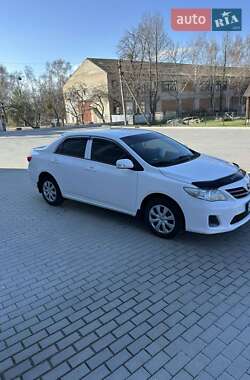 Седан Toyota Corolla 2012 в 