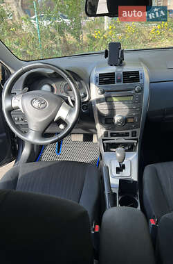 Седан Toyota Corolla 2008 в 