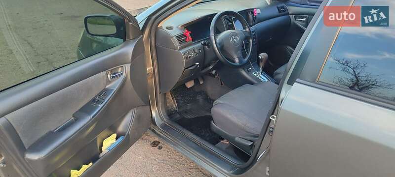 Седан Toyota Corolla 2005 в Одесі