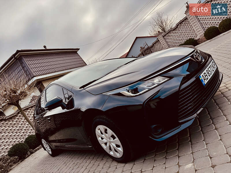Седан Toyota Corolla 2021 в 