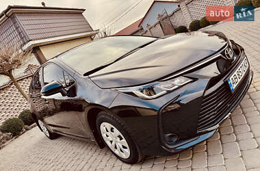 Седан Toyota Corolla 2021 в 