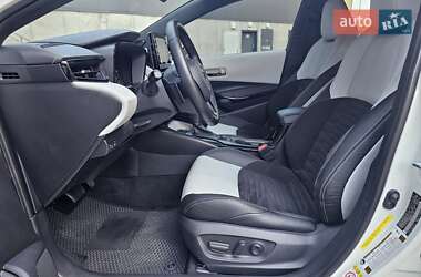 Хэтчбек Toyota Corolla 2018 в 