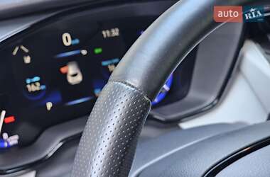 Хэтчбек Toyota Corolla 2018 в 
