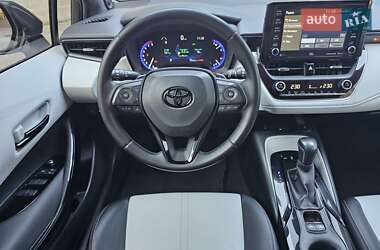 Хэтчбек Toyota Corolla 2018 в 