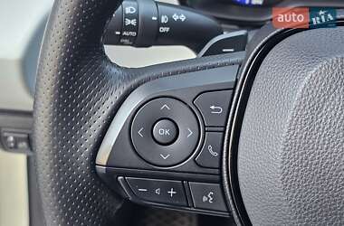 Хэтчбек Toyota Corolla 2018 в 