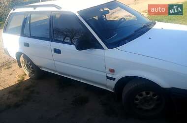 Хэтчбек Toyota Corolla 1988 в 