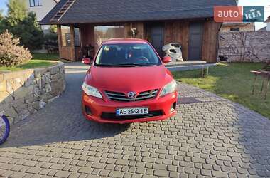 Седан Toyota Corolla 2011 в 