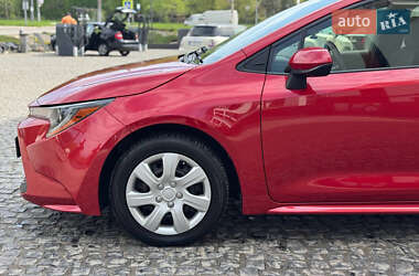 Седан Toyota Corolla 2019 в 