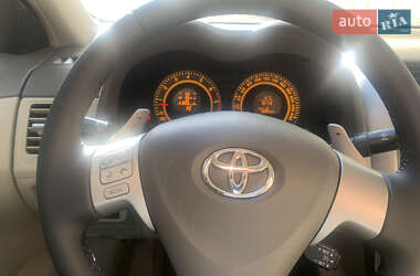 Седан Toyota Corolla 2007 в 
