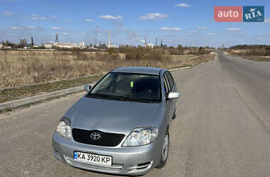 Седан Toyota Corolla 2003 в 