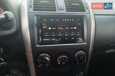 Седан Toyota Corolla 2008 в 