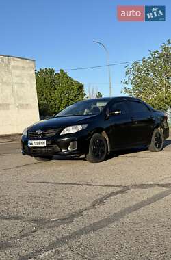 Седан Toyota Corolla 2013 в Николаеве