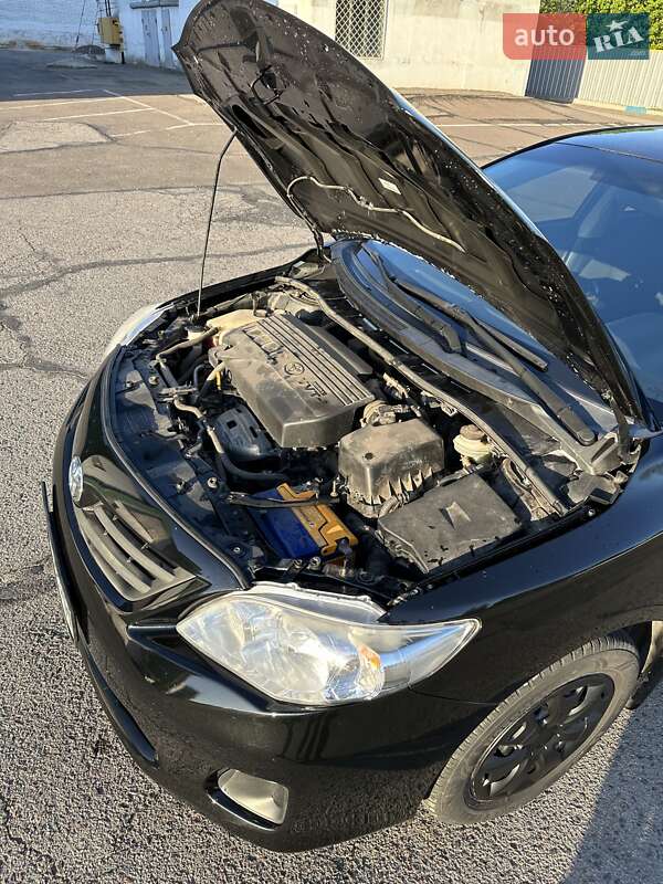 Седан Toyota Corolla 2013 в Миколаєві