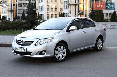 Седан Toyota Corolla 2008 в Харкові