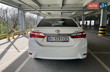Седан Toyota Corolla 2016 в Києві