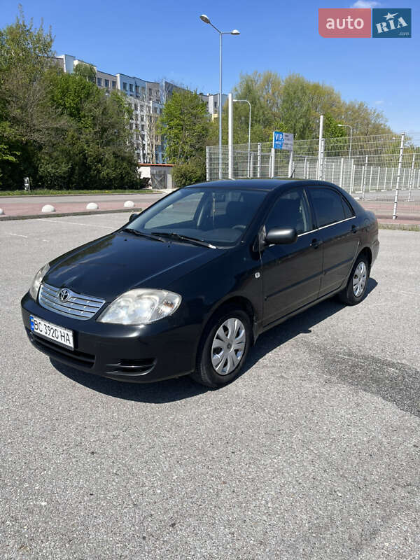 Седан Toyota Corolla 2006 в Львові