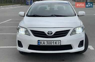 Седан Toyota Corolla 2012 в 