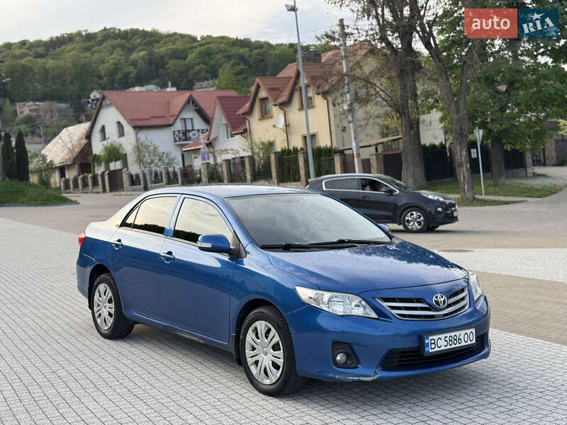 Седан Toyota Corolla 2012 в Львове фото 15 Седан Toyota Corolla 2012 в Львове