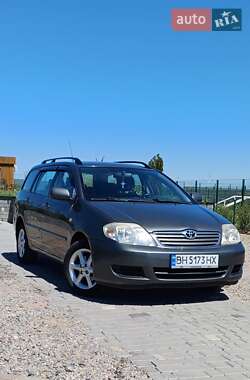 Универсал Toyota Corolla 2005 в Южном