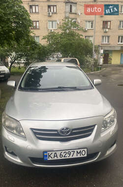 Седан Toyota Corolla 2007 в Києві