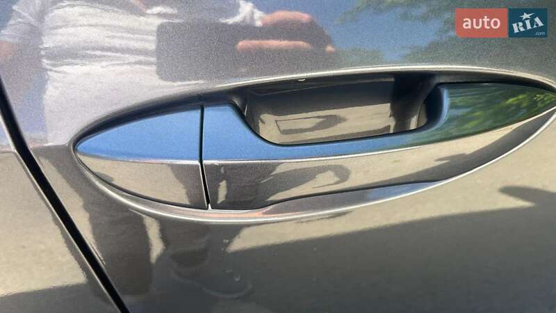 Седан Toyota Corolla 2015 в Харькове