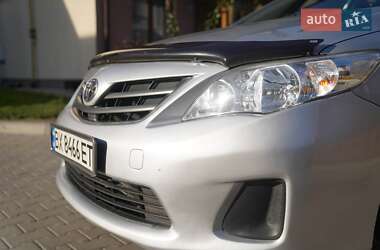 Седан Toyota Corolla 2011 в 