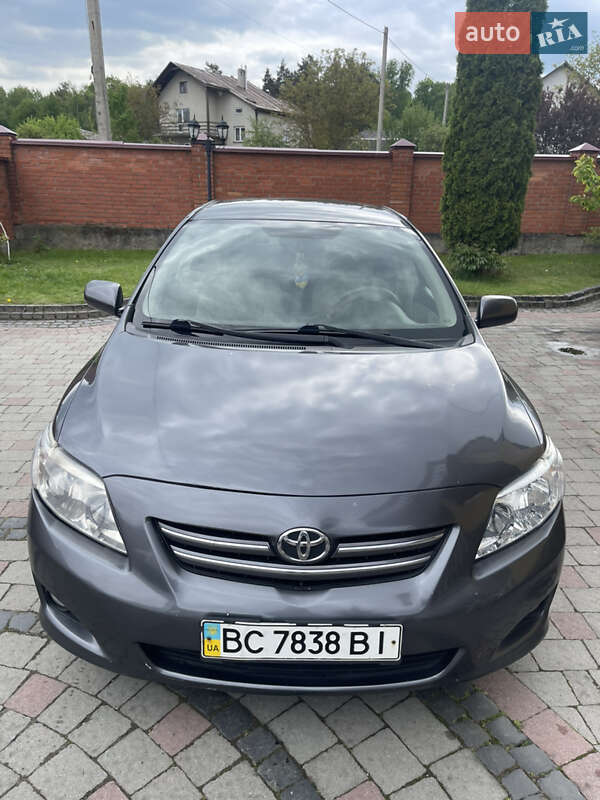 Седан Toyota Corolla 2008 в 