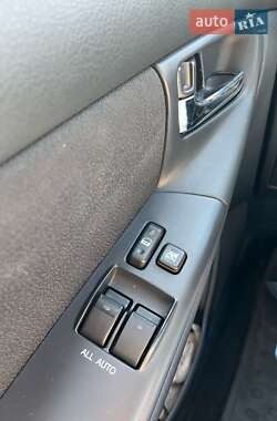 Хетчбек Toyota Corolla 2006 в 