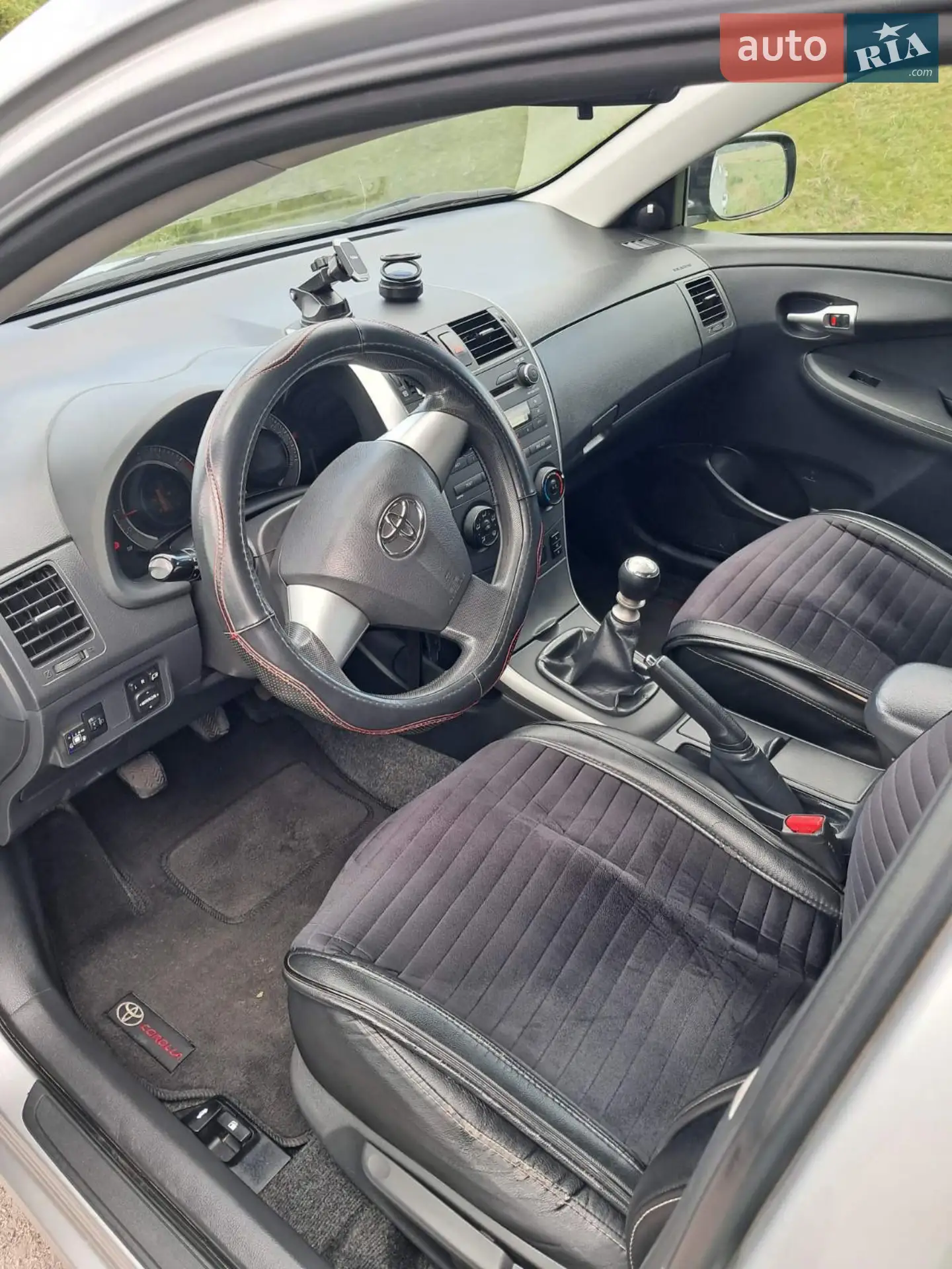 2013 Toyota Corolla - мініатюра 8