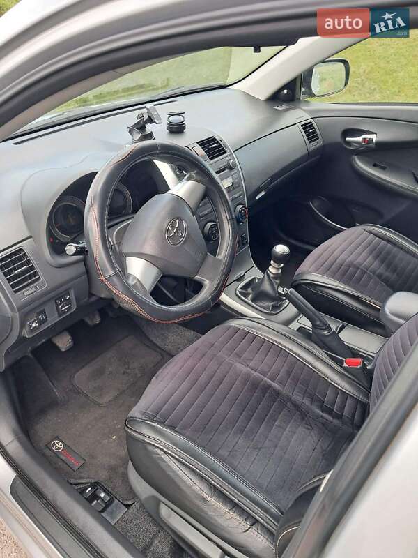 Седан Toyota Corolla 2013 в Полтаве фото 8 Седан Toyota Corolla 2013 в Полтаве