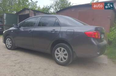 Седан Toyota Corolla 2009 в 