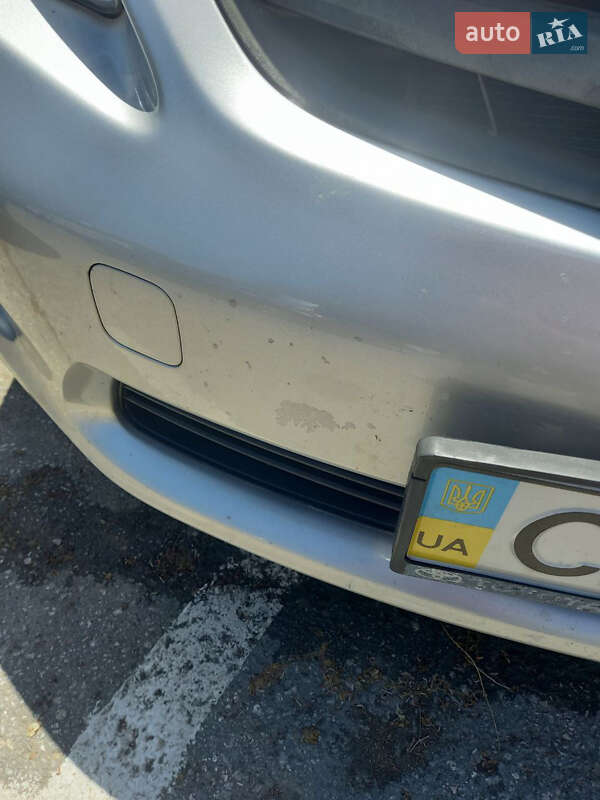 Седан Toyota Corolla 2011 в Львові