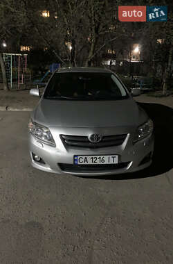 Седан Toyota Corolla 2008 в Умани