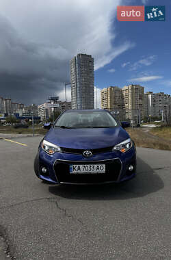 Седан Toyota Corolla 2014 в 
