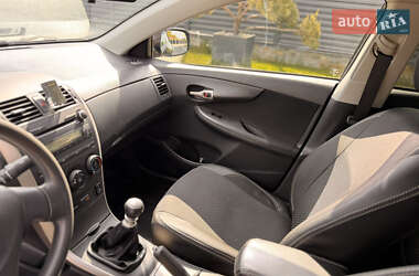 Седан Toyota Corolla 2009 в 