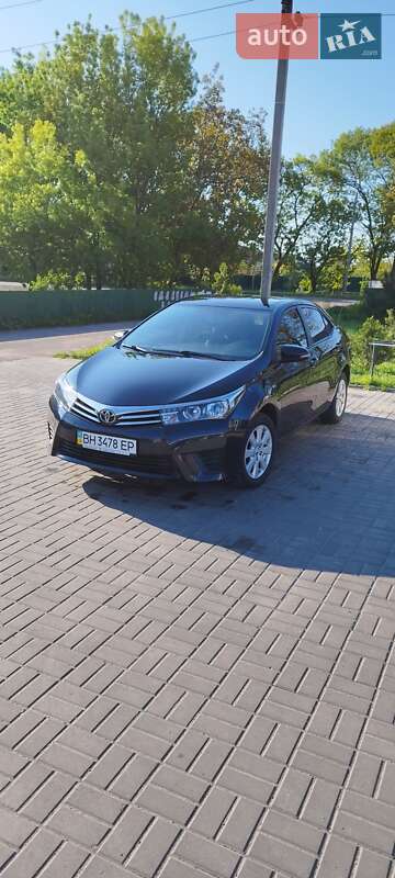 Седан Toyota Corolla 2014 в Одесі
