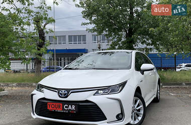 Седан Toyota Corolla 2020 в Киеве