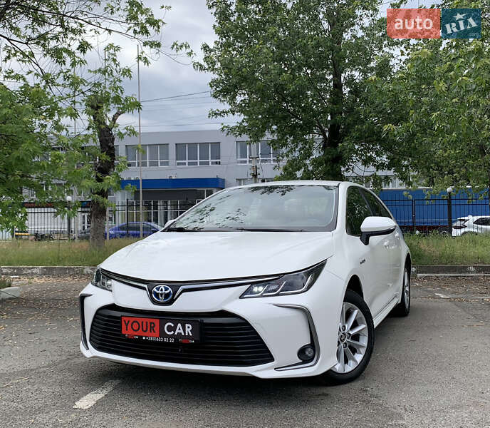 Седан Toyota Corolla 2020 в 