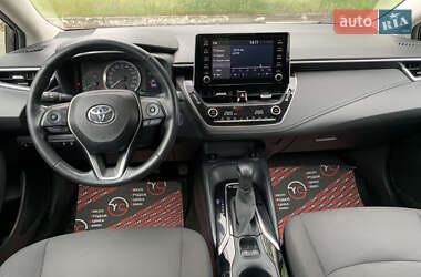 Седан Toyota Corolla 2020 в 