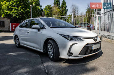 Седан Toyota Corolla 2020 в 